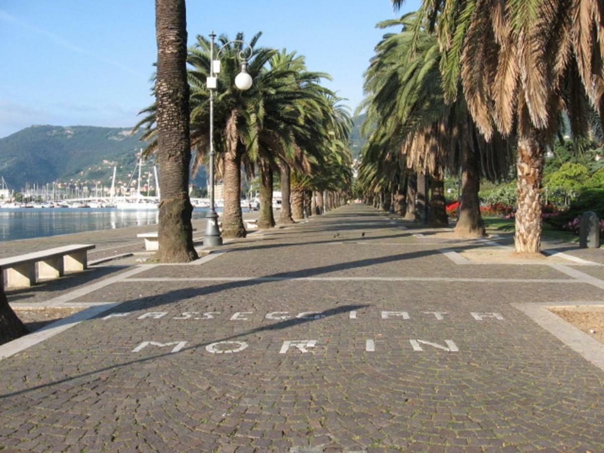 May Twins Home La Spezia Exteriör bild